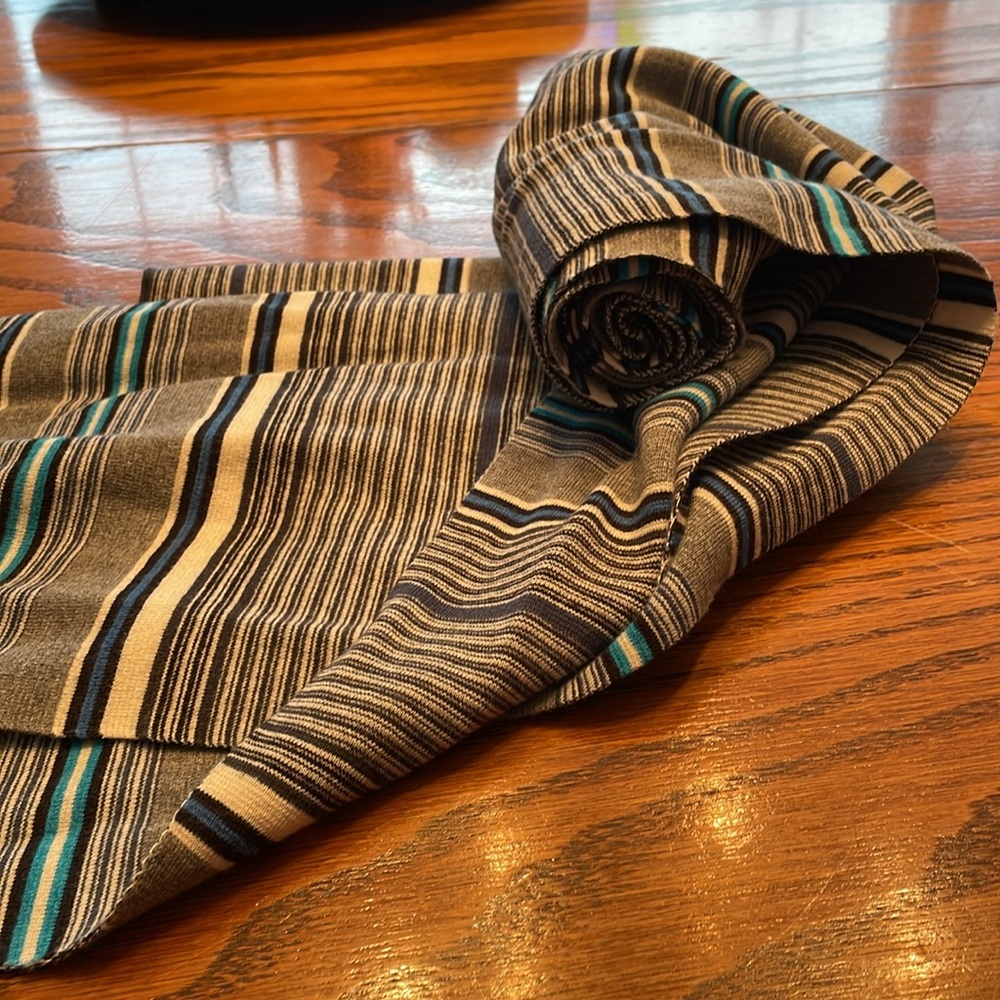 Striped scarf